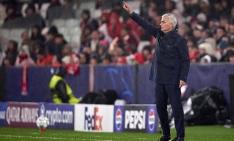 穆里尼奥欧冠对阵皇家马德里前发出严厉警告：他们受伤了