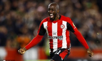 布伦特福德前锋维萨加盟纽卡斯尔联
        
    布伦特福德前锋维萨加盟纽卡斯尔联