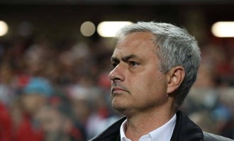 穆里尼奥透露唯一一次输球哭泣原因：C罗他们丢点！