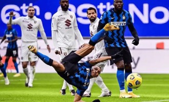 周日020 意甲强弱对决：萨索洛主场残阵保平VS国际米兰客场稳胜，争冠与守势博弈