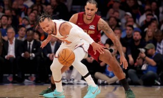 米切尔空砍31分布伦森23分 唐斯两双尼克斯险胜骑士